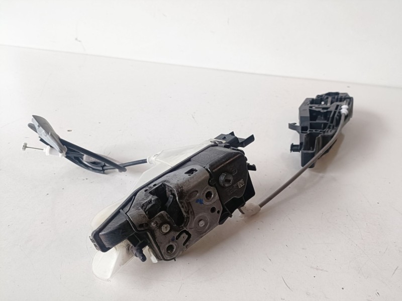 Recambio de cerradura puerta delantera izquierda para citroen c4 cactus hnz referencia OEM IAM 190385  