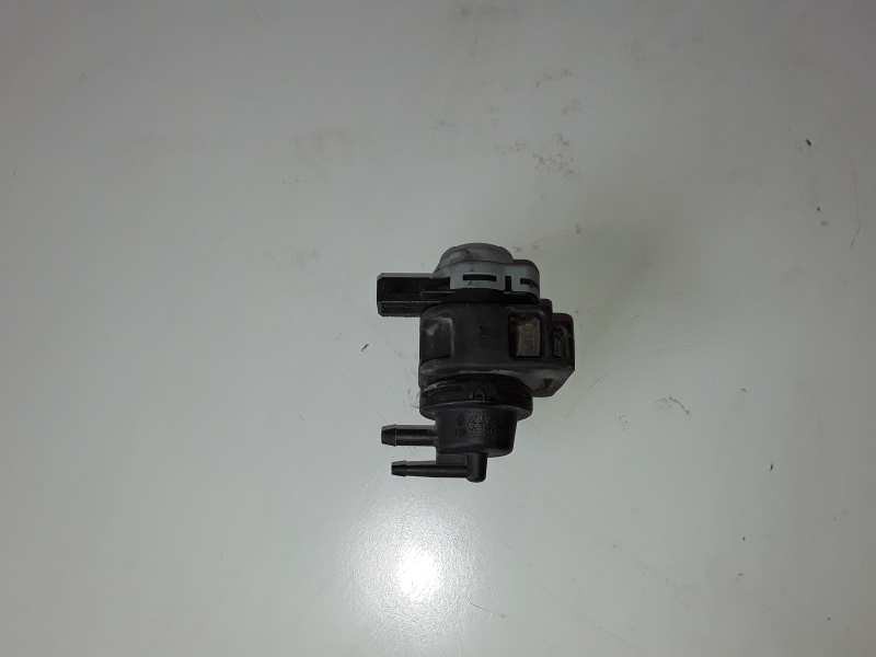 Recambio de valvula aire adicional para renault megane ii grandtour k9k732 referencia OEM IAM 8200201099  