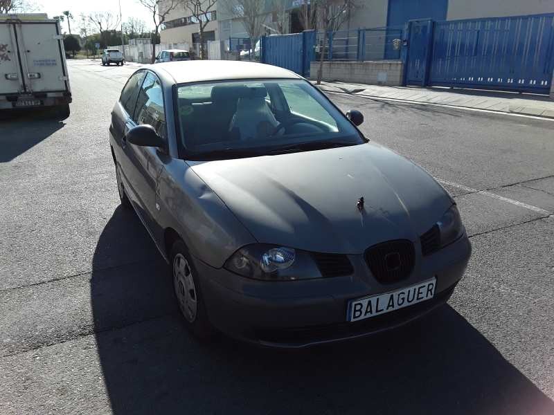 seat ibiza (6l1) del año 2003