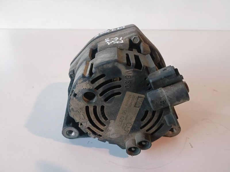 Recambio de alternador para citroen c3 kfv referencia OEM IAM 96642879480  