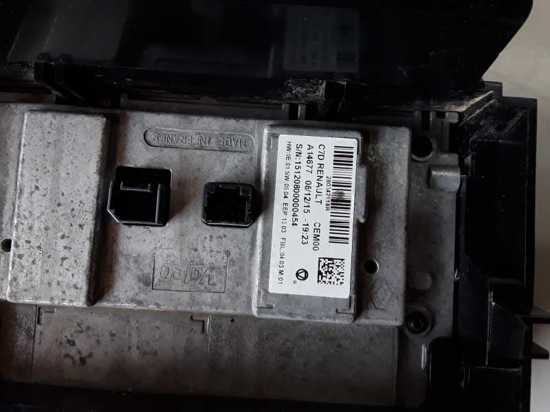 Recambio de pantalla multifuncion para subaru legacy combi/ outback (b13/bp) ee20 referencia OEM IAM A14677  