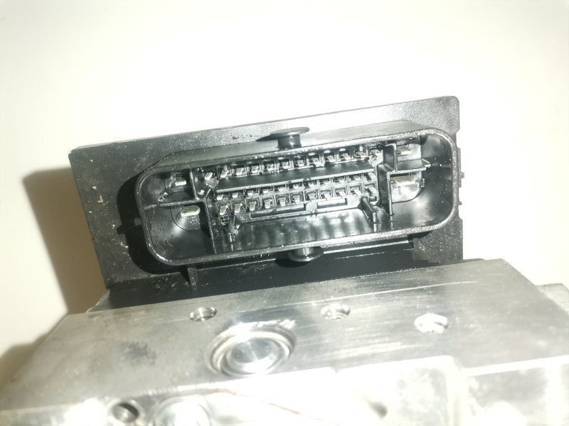 Recambio de abs para peugeot 308 5fw referencia OEM IAM 0265230491/0265951134  