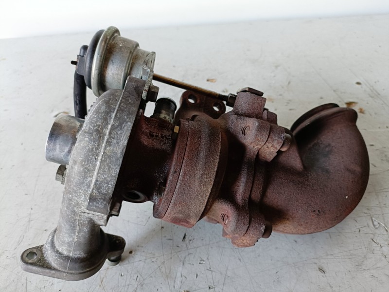 Recambio de turbocompresor para peugeot 206 8hx referencia OEM IAM KP35487599  