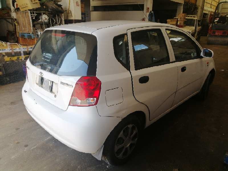 daewoo kalos del año 2004