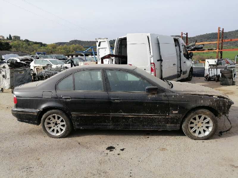 bmw serie 5 berlina (e39) del año 2003