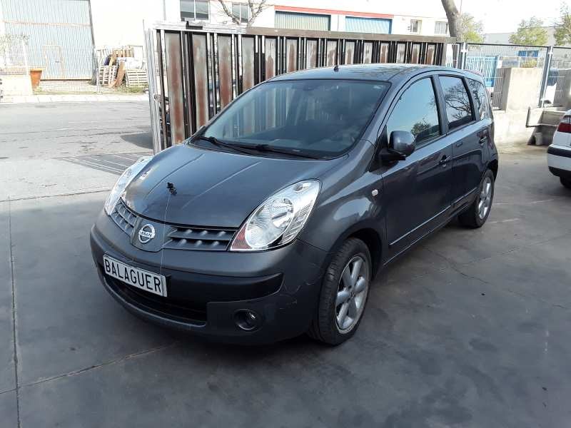 nissan note (e11e) del año 2006