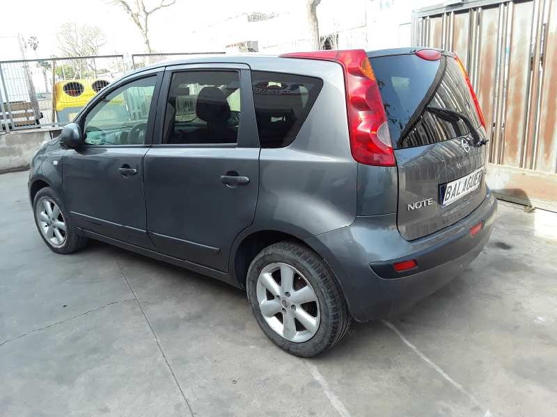nissan note (e11e) del año 2006
