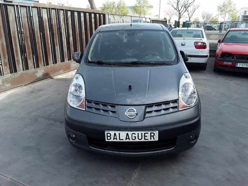 nissan note (e11e) del año 2006