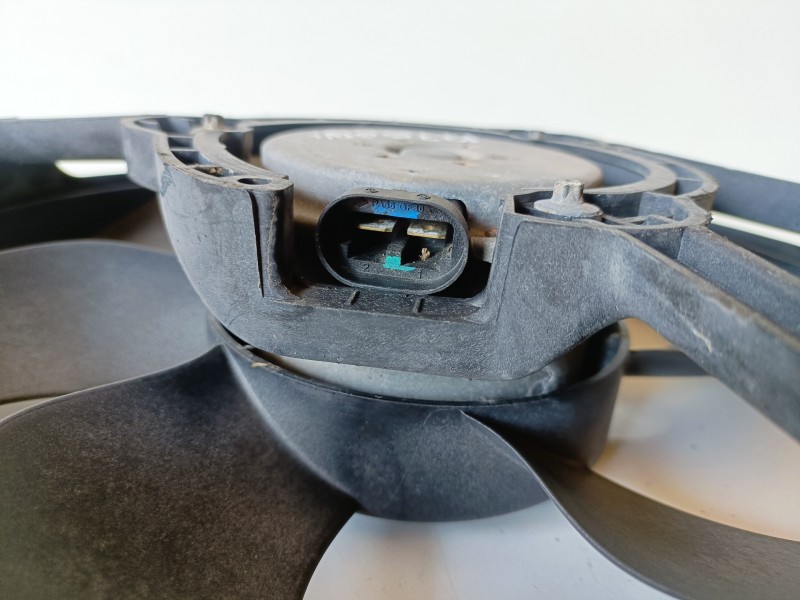 Recambio de electroventilador para renault clio iii k9k766 referencia OEM IAM   