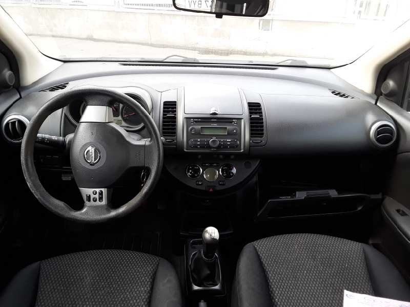 nissan note (e11e) del año 2006