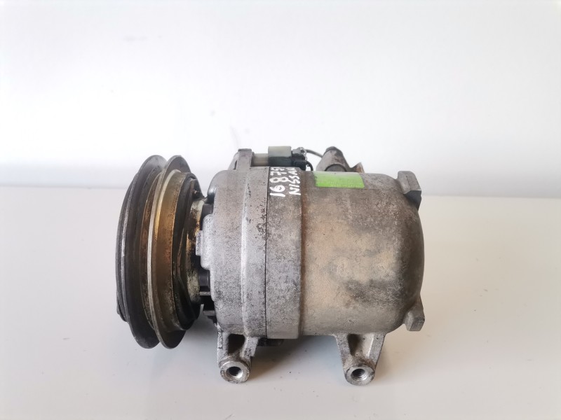 Recambio de compresor aire acondicionado para nissan terrano ii (r20) ka24e referencia OEM IAM 926000F000  
