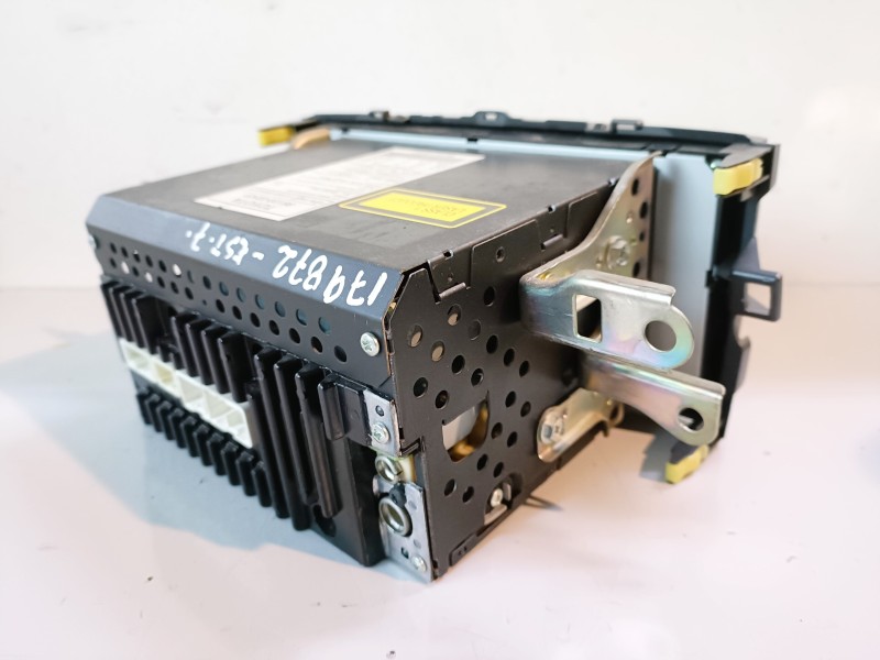 Recambio de sistema audio / radio cd para toyota auris (e15) 1nd referencia OEM IAM 8612002520  