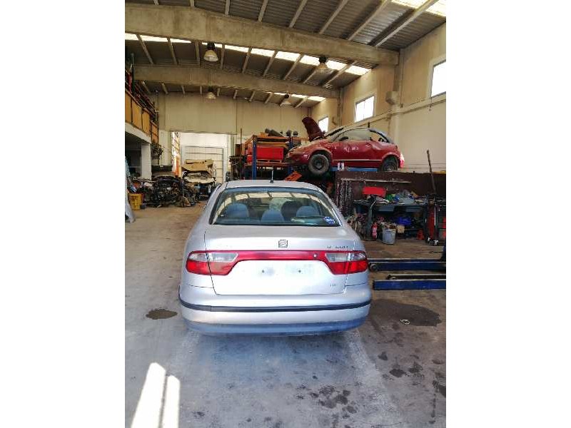 seat toledo (1m2) del año 2000