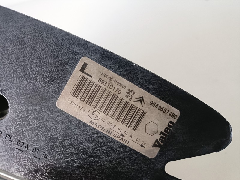Recambio de faro izquierdo para citroen xsara picasso 9hy referencia OEM IAM 89310170  