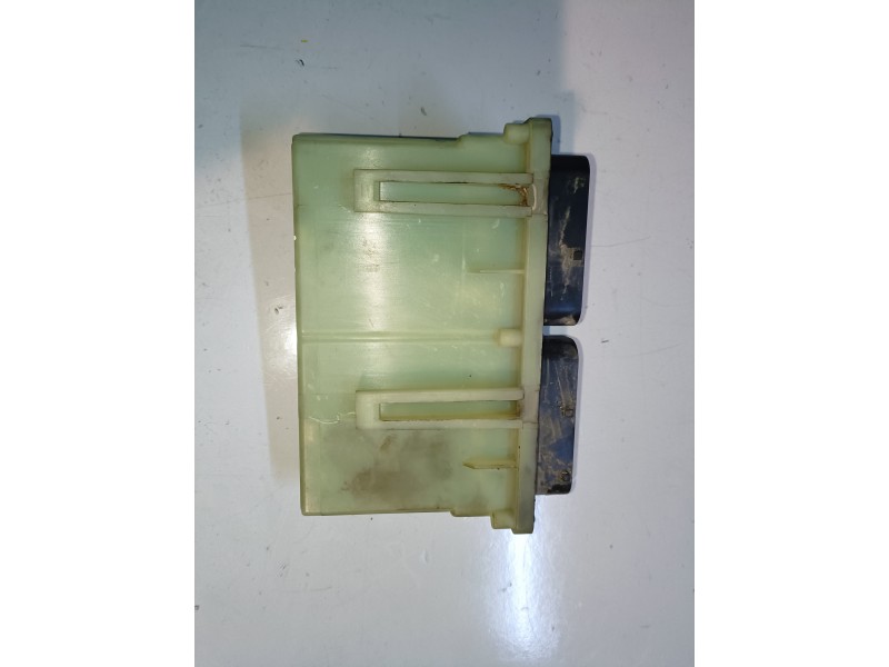 Recambio de centralita motor uce para opel zafira a y22dtr referencia OEM IAM 24462346  