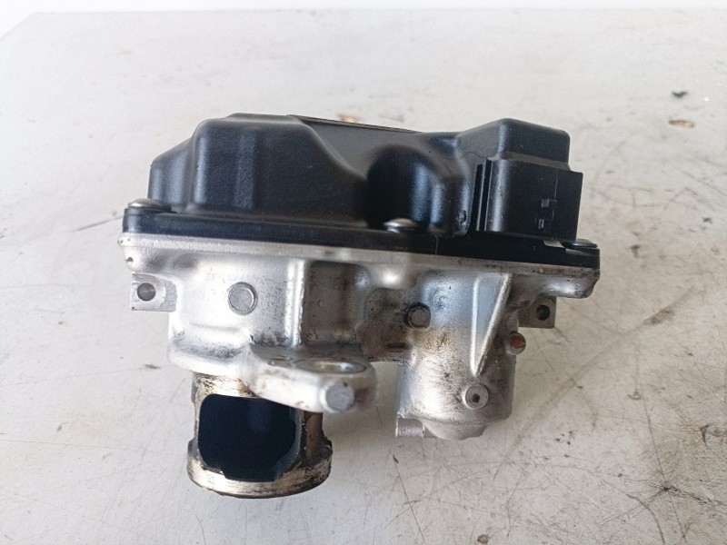 Recambio de valvula egr para mercedes-benz vito tourer (447) r9n402 referencia OEM IAM A6220106300  