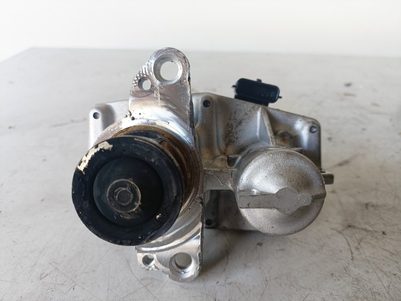 Recambio de valvula egr para mercedes-benz vito tourer (447) r9n402 referencia OEM IAM A6220106300  