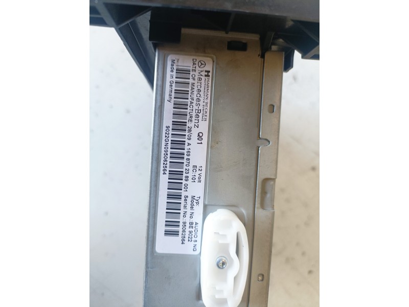 Recambio de sistema audio / radio cd para mercedes-benz clase b (bm 245) 640940 referencia OEM IAM A1698702389001  