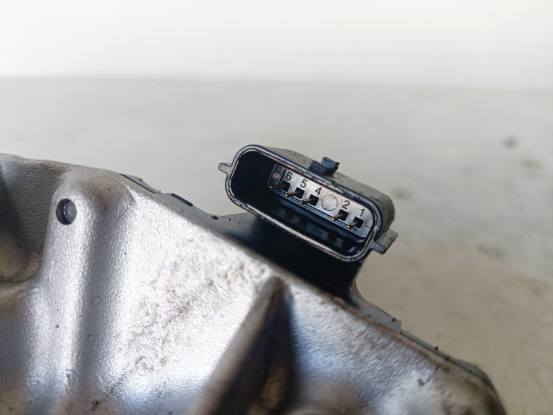 Recambio de valvula egr para mercedes-benz vito tourer (447) r9n402 referencia OEM IAM A6220106300  