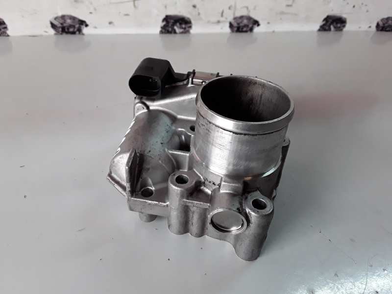 Recambio de caja mariposa para renault trafic ii combi referencia OEM IAM 8200330810D/H8200330812/0281002681  