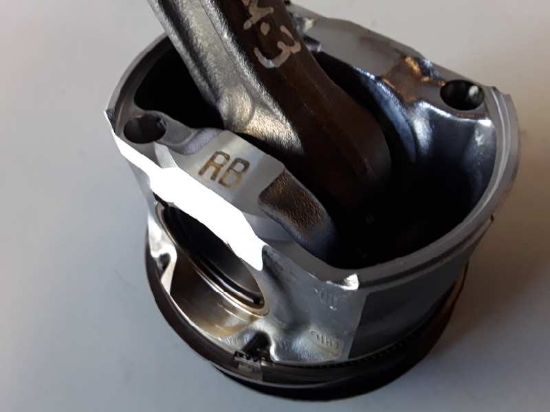 Recambio de piston para subaru legacy combi/ outback (b13/bp) ee20 referencia OEM IAM   