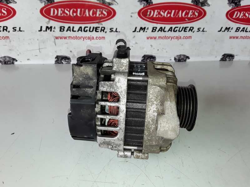 Recambio de alternador para hyundai i20 (pb) g4la referencia OEM IAM 2606900/3730003300/70A  