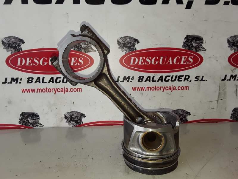 Recambio de piston para seat leon (1p1) bkd referencia OEM IAM 038J/V400  