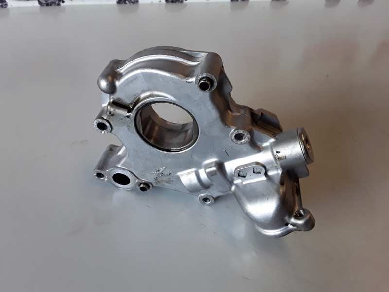 Recambio de bomba aceite para subaru legacy combi/ outback (b13/bp) ee20 referencia OEM IAM   