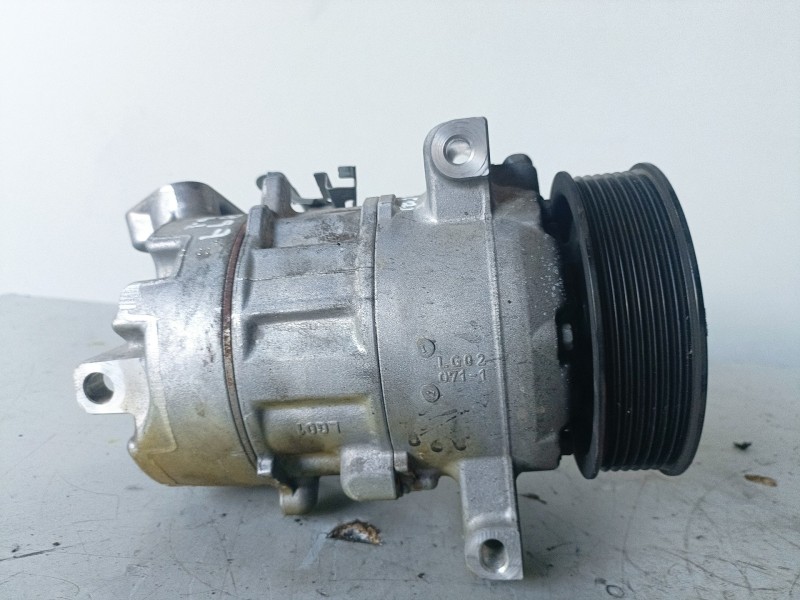 Recambio de compresor aire acondicionado para mercedes-benz vito tourer (447) r9n402 referencia OEM IAM A4478306701  