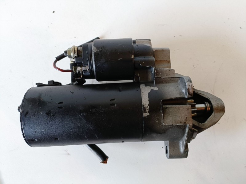 Recambio de motor arranque para volkswagen passat berlina (3b3) avb referencia OEM IAM 0986016240  