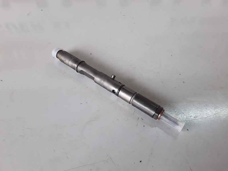 Recambio de inyector para audi a4 avant (8e) bcz referencia OEM IAM 059130201F/0432133795  