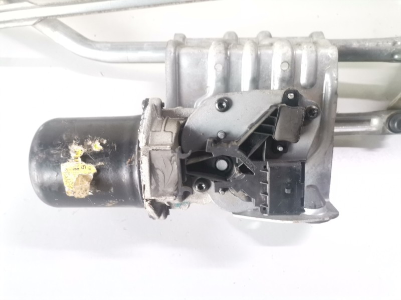 Recambio de motor limpia delantero para renault scenic ii (jm) k9k724 referencia OEM IAM 8200327016A  