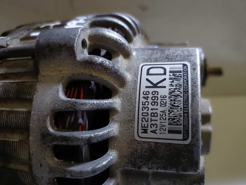 Recambio de alternador para mitsubishi montero (v60/v70) 4m41 referencia OEM IAM A3TB1999/ME203546  