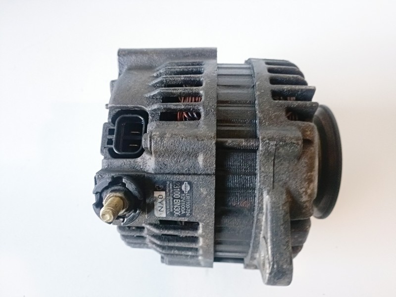 Recambio de alternador para nissan almera tino (v10m) yd22 referencia OEM IAM 23100BN300  