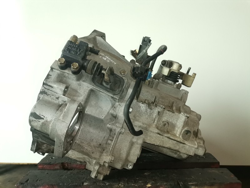 Recambio de caja cambios para nissan primera traveller (p12) yd22 referencia OEM IAM   