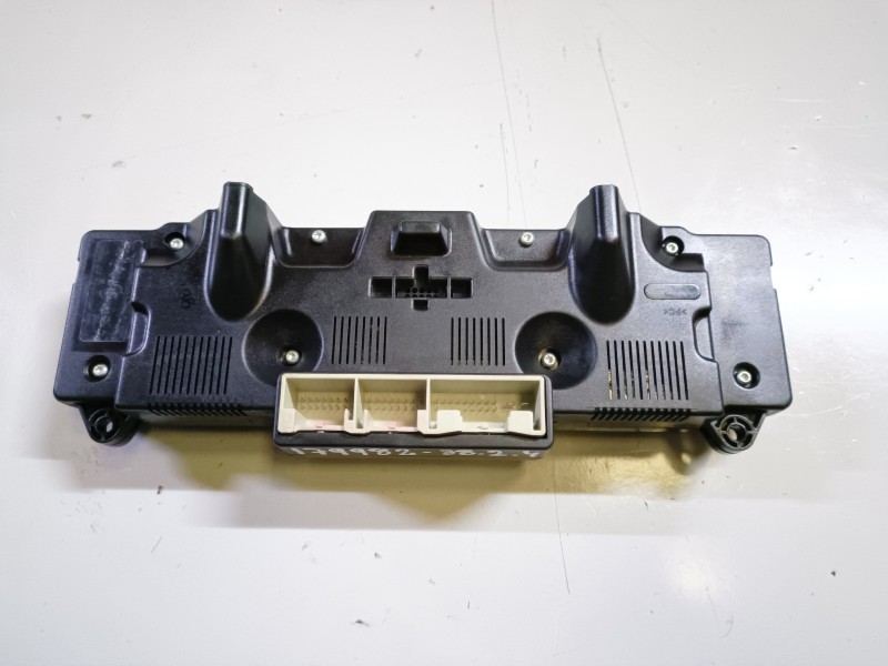 Recambio de mando climatizador para seat leon (1p1) bxe referencia OEM IAM   