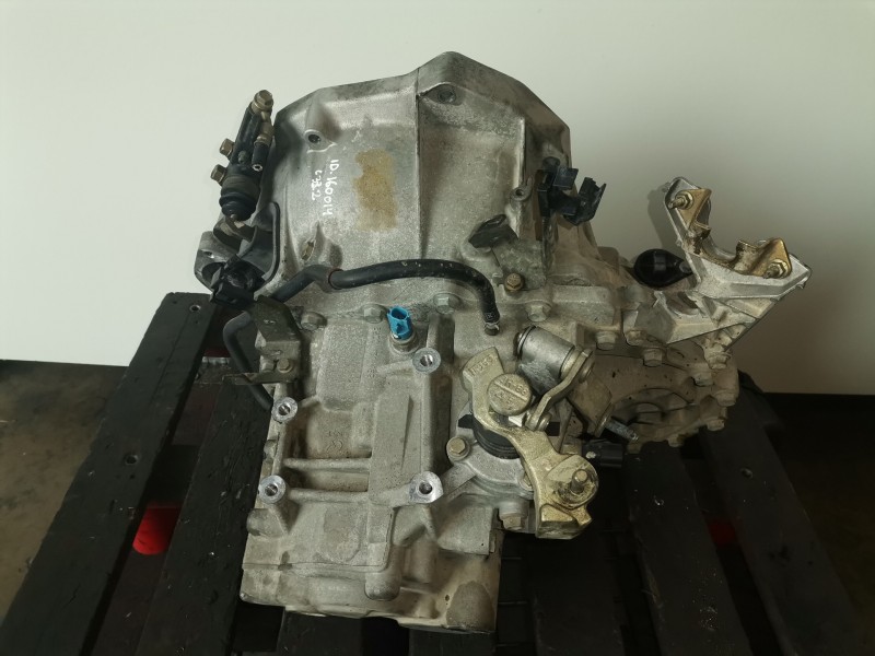 Recambio de caja cambios para nissan primera traveller (p12) yd22 referencia OEM IAM   