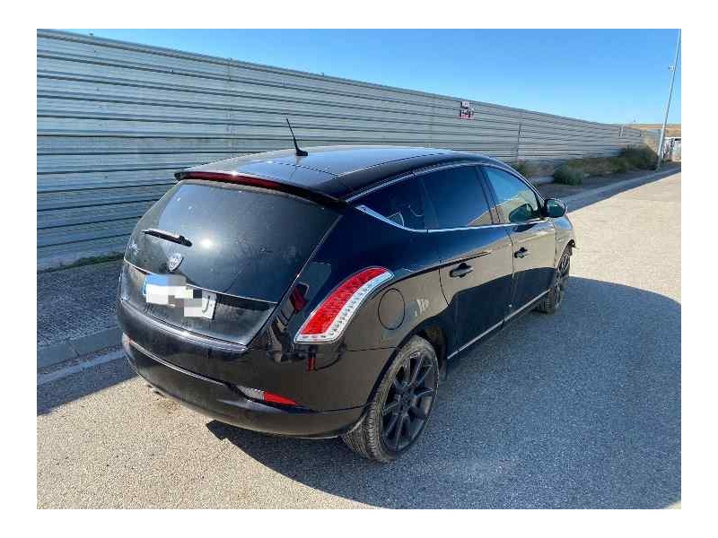 lancia delta (181) del año 2014