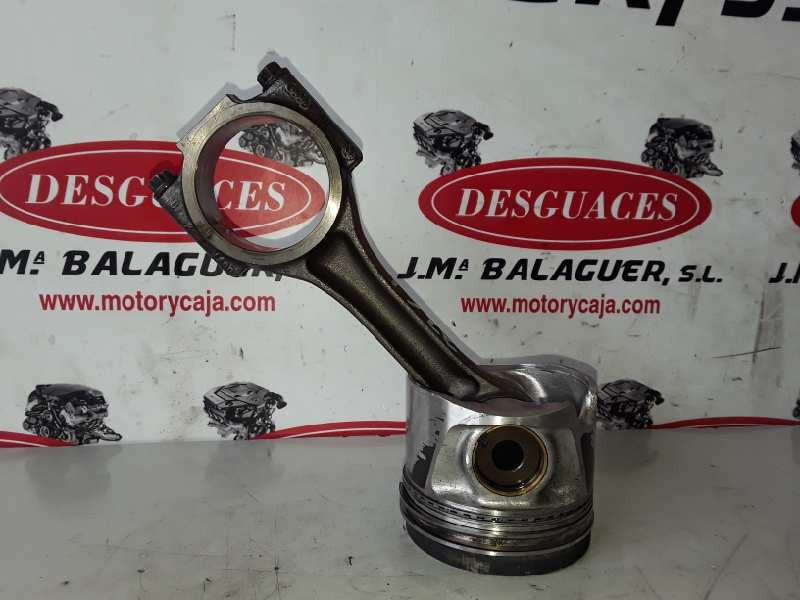 Recambio de piston para seat leon (1p1) bkd referencia OEM IAM V400/038J  