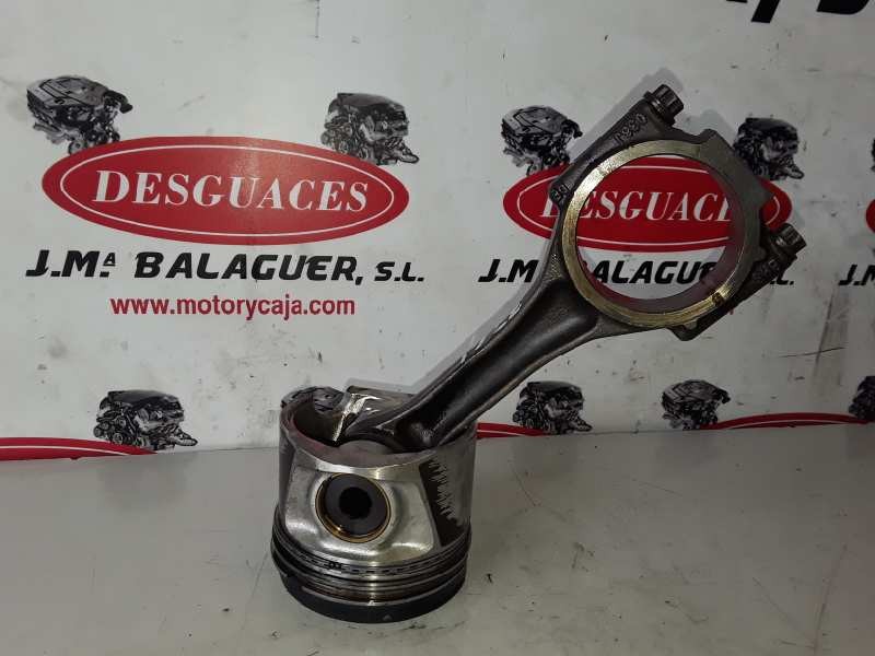 Recambio de piston para seat leon (1p1) bkd referencia OEM IAM V400/038J  