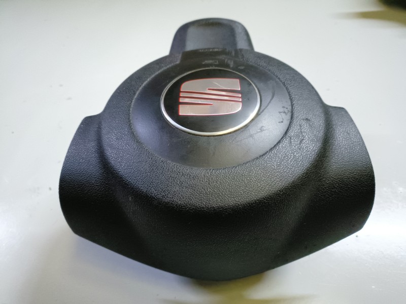 Recambio de airbag delantero izquierdo para seat leon (1p1) bxe referencia OEM IAM   