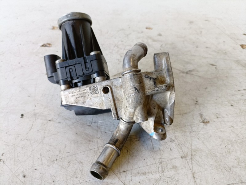 Recambio de valvula egr para ford ranger (tke) qj2r referencia OEM IAM 703784180  