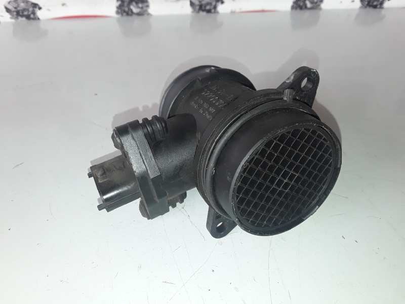 Recambio de caudalimetro para hyundai accent (lc) g4ea referencia OEM IAM 2816422610/9220930001  