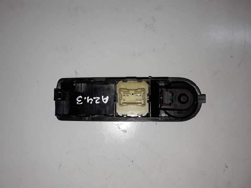 Recambio de mando elevalunas delantero izquierdo para renault clio iv h4ba400 referencia OEM IAM 254118722R  