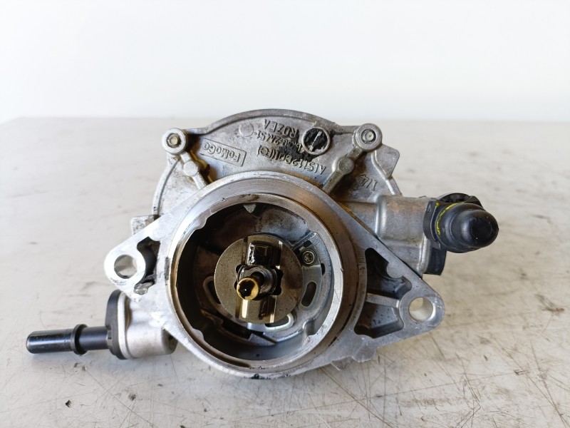 Recambio de depresor freno / bomba vacio para ford ranger (tke) qj2r referencia OEM IAM   