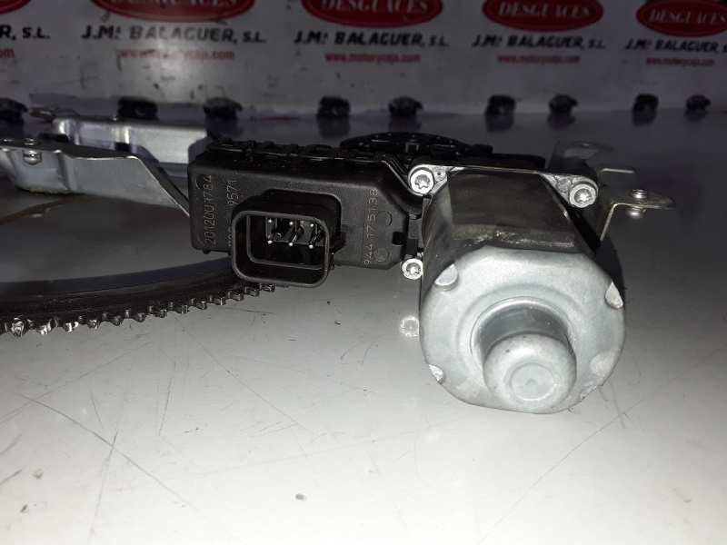 Recambio de elevalunas delantero izquierdo para opel astra h gtc z19dth referencia OEM IAM 13101478LH  