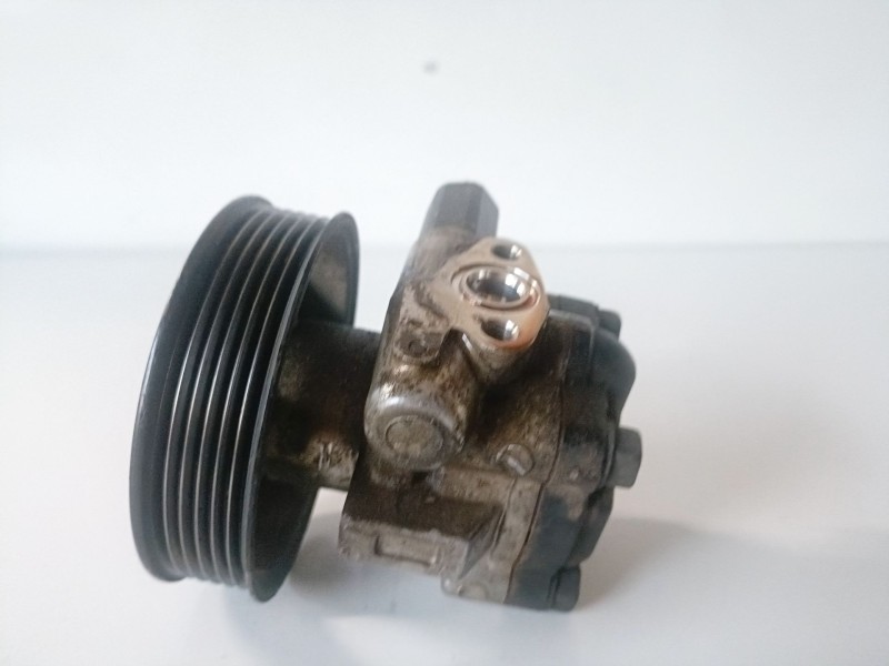 Recambio de bomba direccion para hyundai matrix (fc) d3ea referencia OEM IAM   