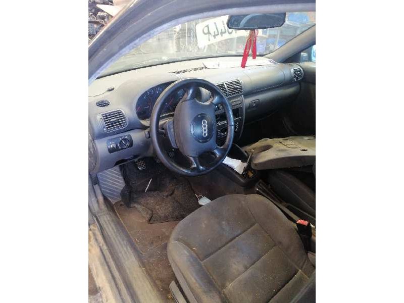 audi a3 (8l) del año 2000
