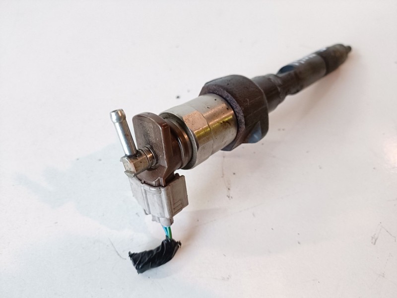 Recambio de inyector para mazda 6 familiar (gh) r2aa referencia OEM IAM R2AA13H50  