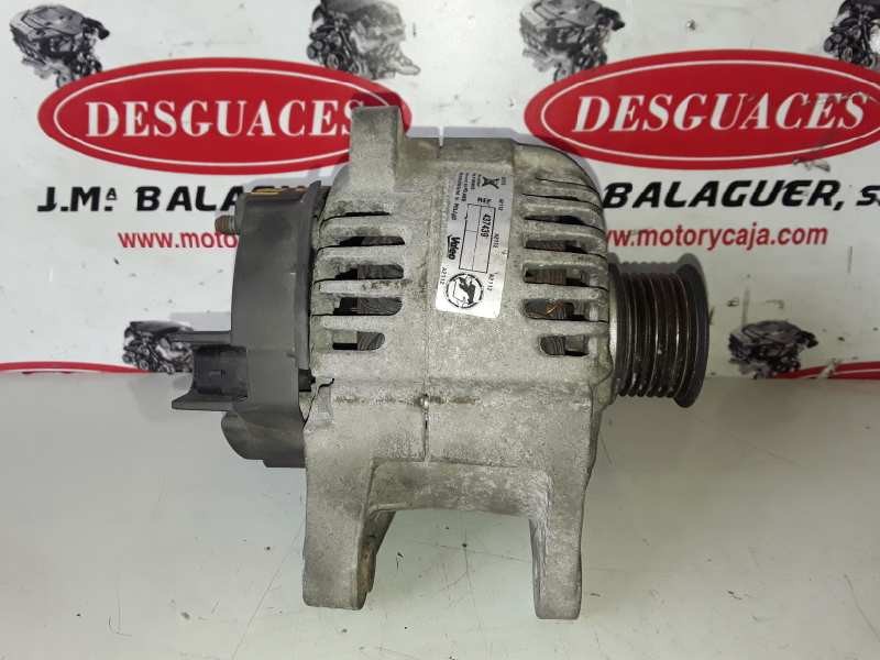 Recambio de alternador para renault megane ii berlina 5p f9q800 referencia OEM IAM C542818R/TG11C022  